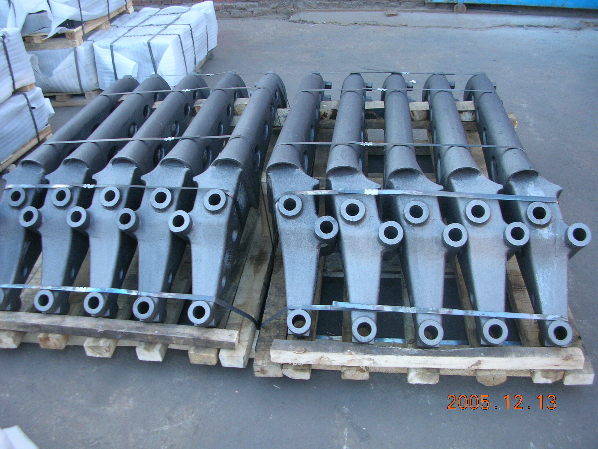 ductile iron supporting arm